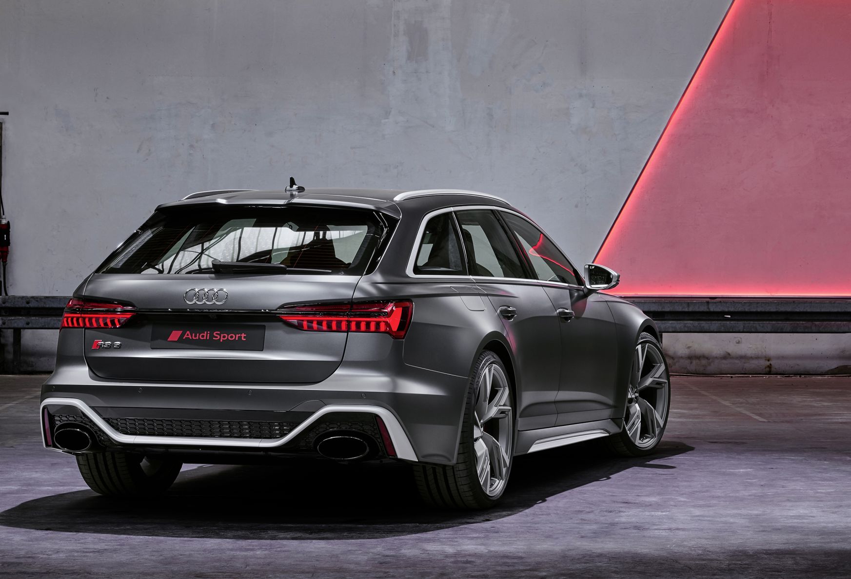 audi2020rs6--0922b.jpg
